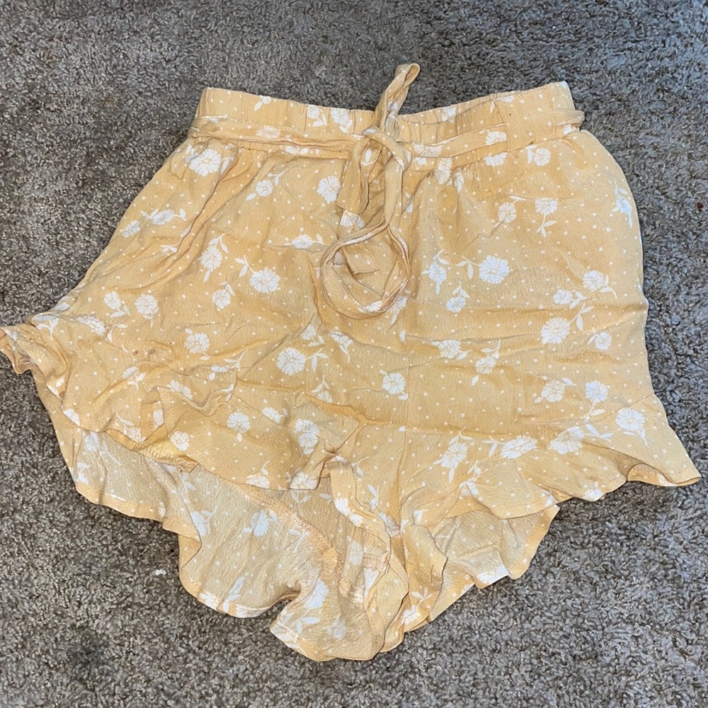 Forever 21 floral cute shorts